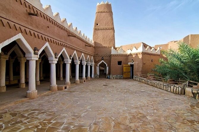 Ushaiqer Heritage Tour from Riyadh with Dinner - The drive from Riyadh and what the timing means