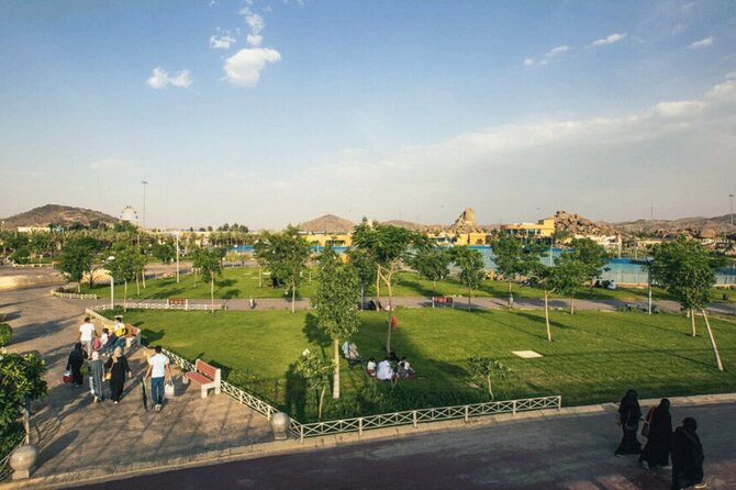 Visit Taif The City of Roses - Taif’s Heart Mall: useful, but less distinctive